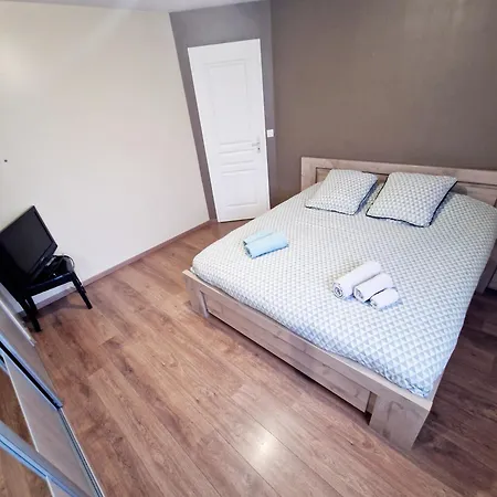 Maison Familiale Proche Roissy Cdg Et Asterix بيت للعطل Moussy-le-Neuf